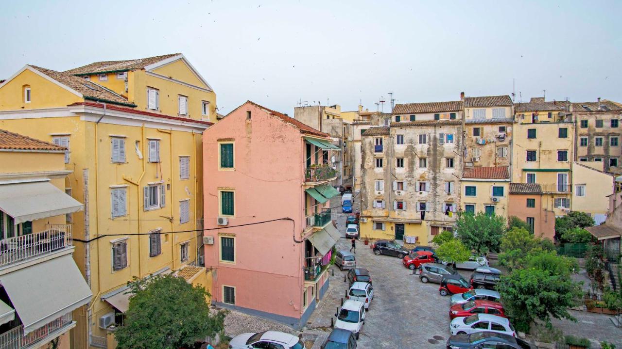 Heart-Warming Eleni Apartment In Corfu Town Екстериор снимка