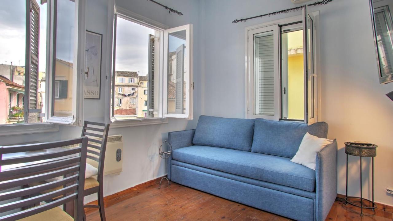 Heart-Warming Eleni Apartment In Corfu Town Екстериор снимка