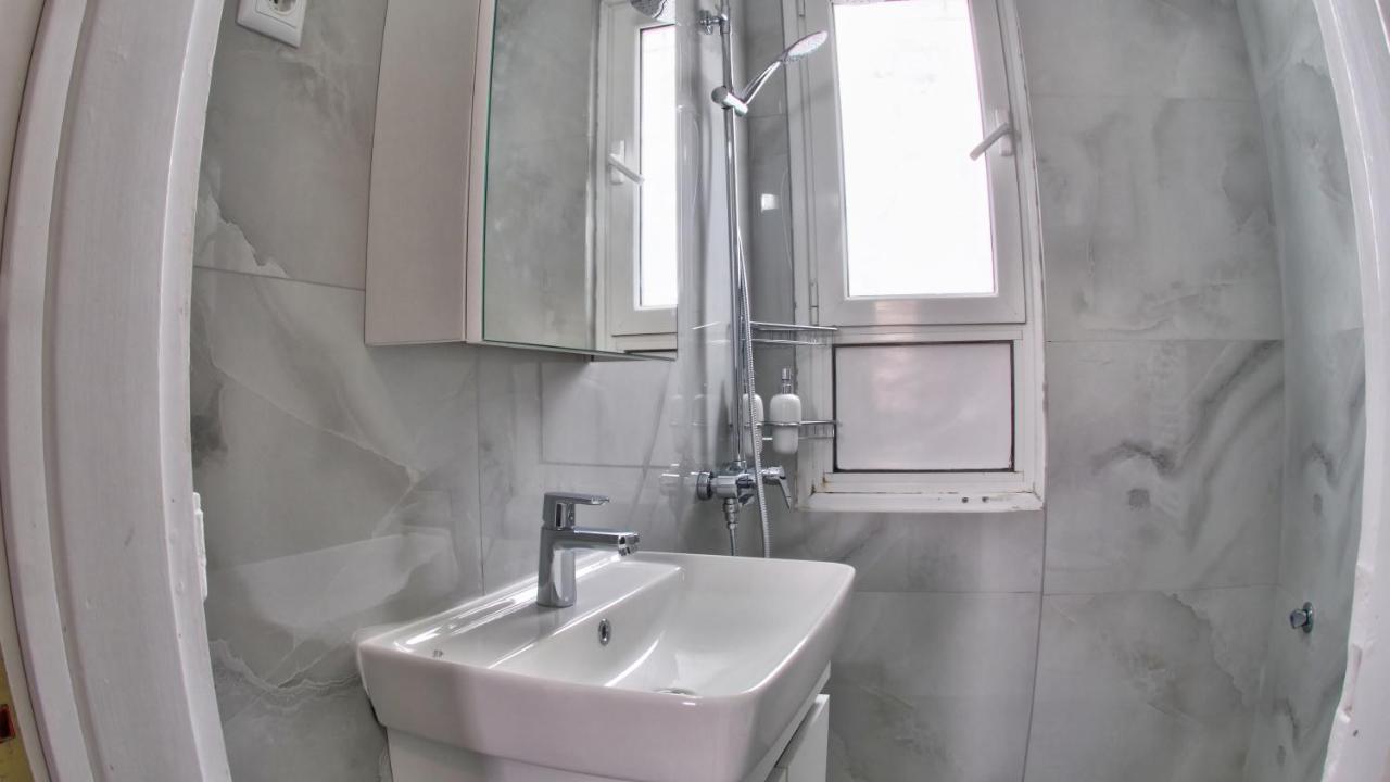 Heart-Warming Eleni Apartment In Corfu Town Екстериор снимка