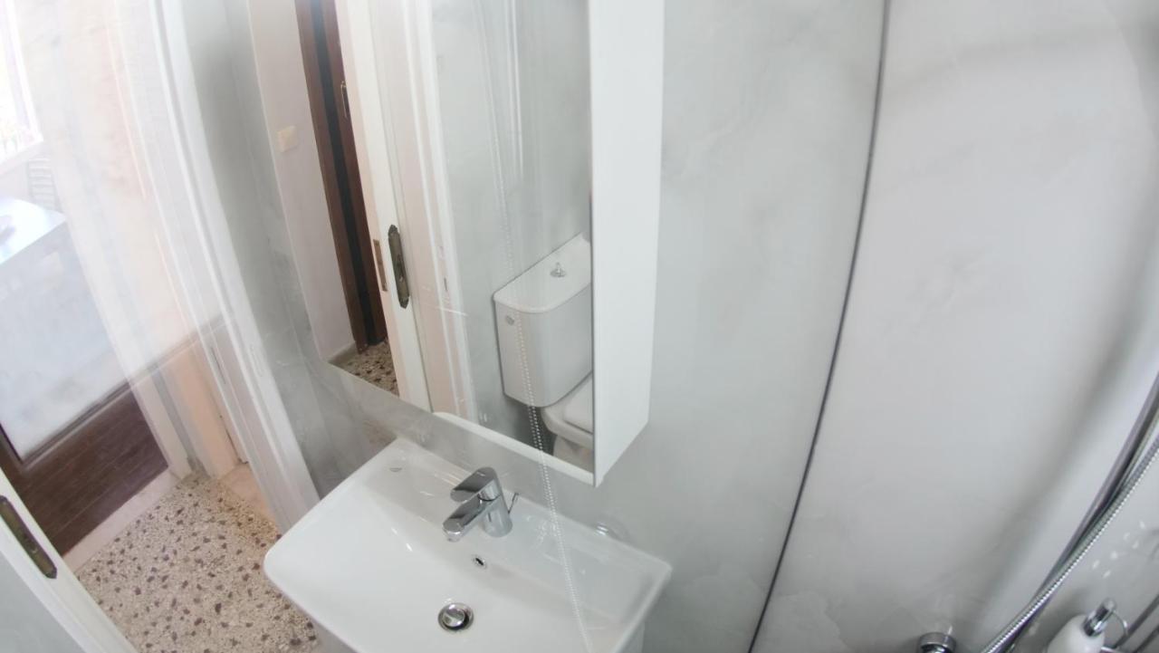 Heart-Warming Eleni Apartment In Corfu Town Екстериор снимка