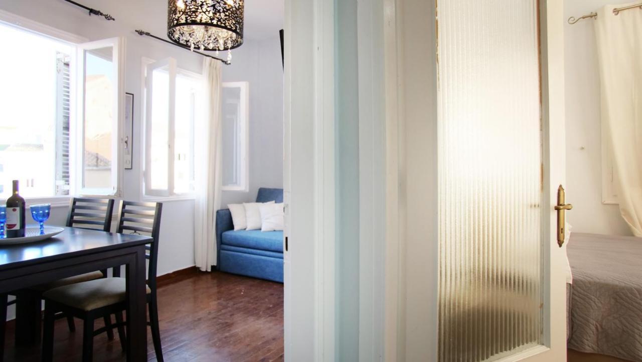 Heart-Warming Eleni Apartment In Corfu Town Екстериор снимка